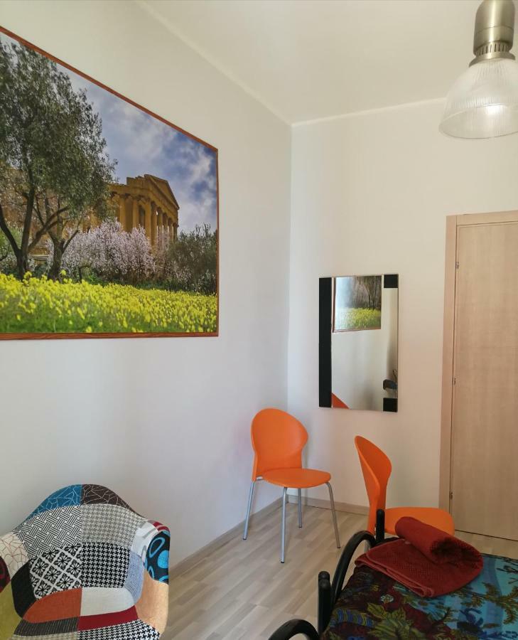 Vigata House Apartment Porto Empedocle Exterior photo